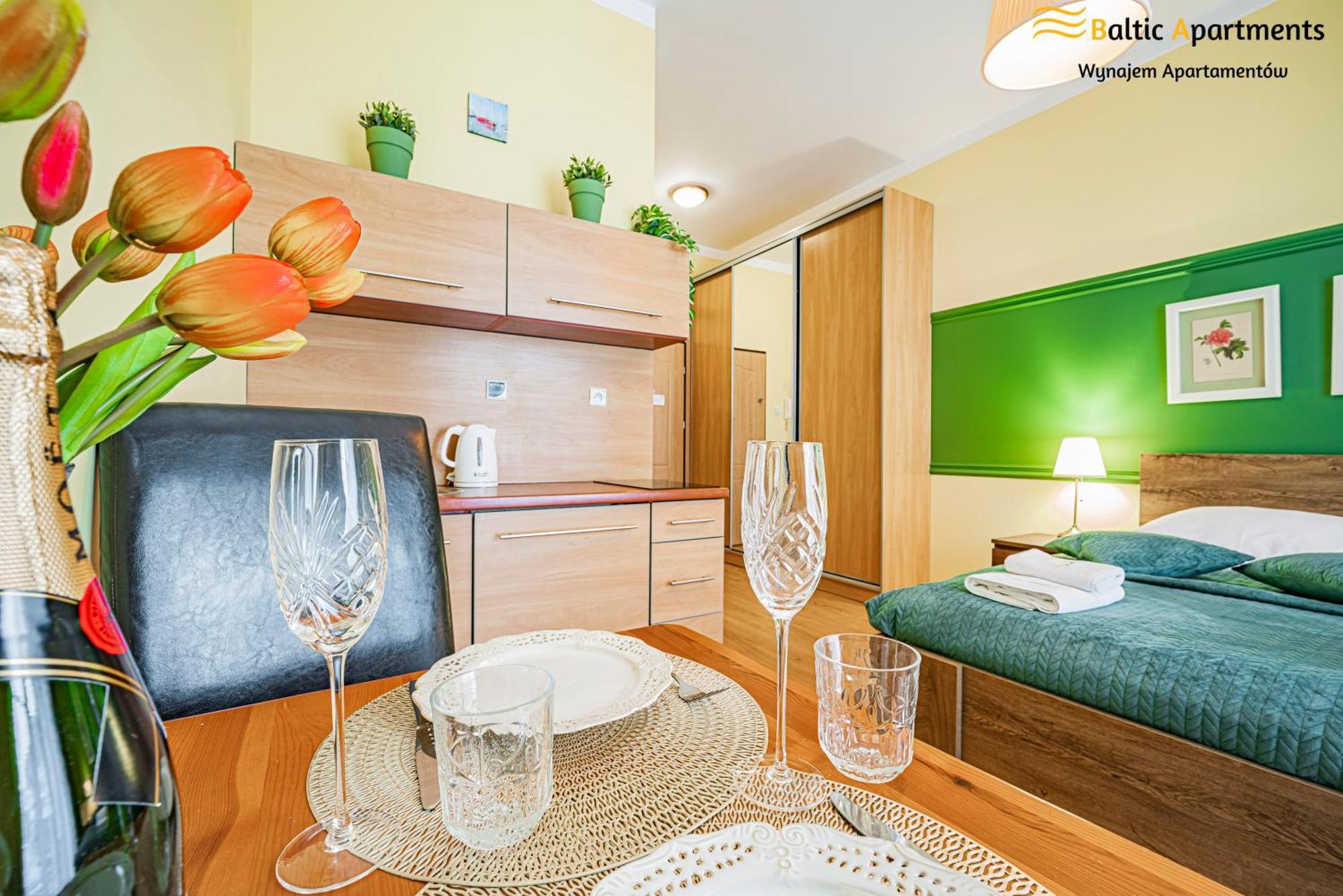 Baltic Apartments - Apartamenty Korony Piastow Świnoujście Esterno foto